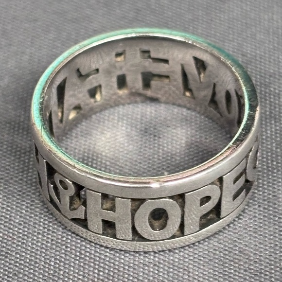 James Avery Jewelry - James Avery Retired Faith Hope Love Sterling Silver Ring (DG7157509) Size 10